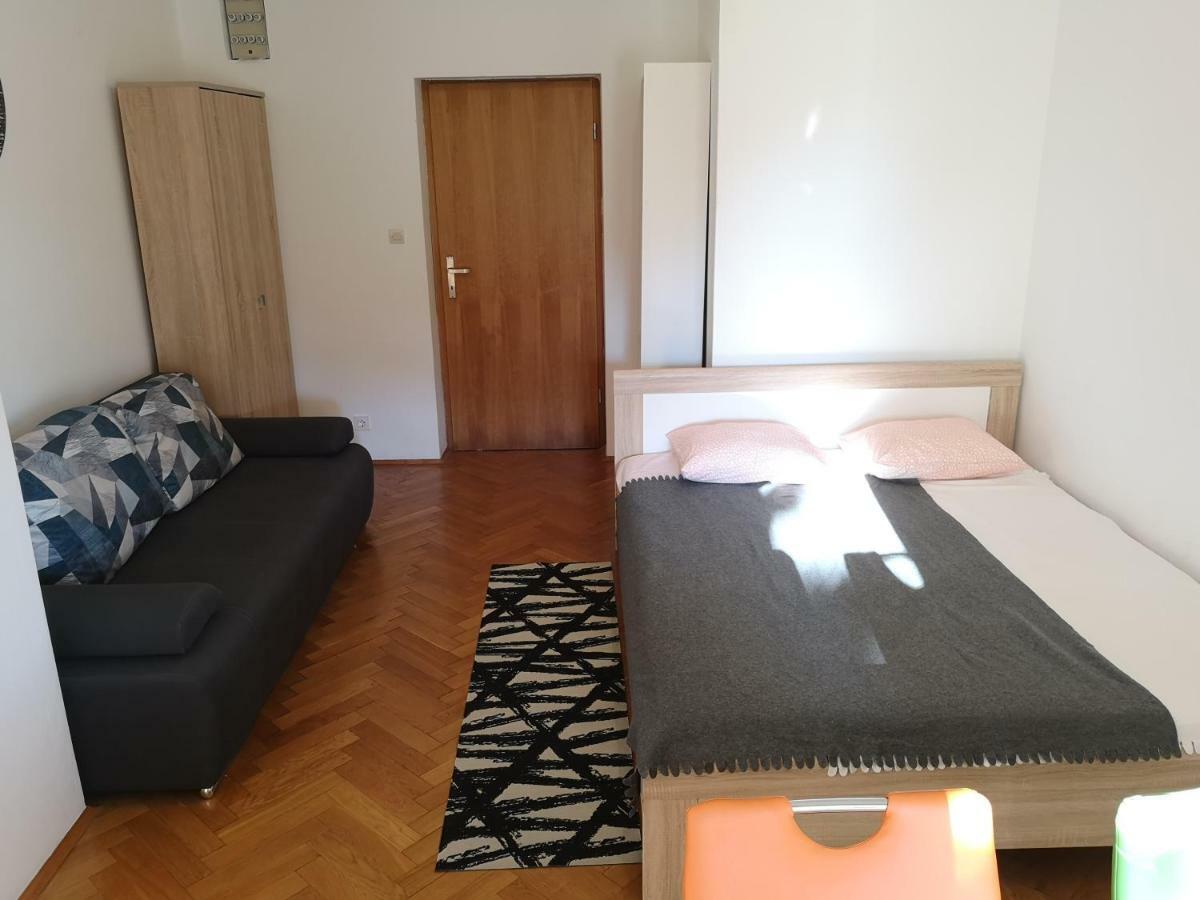 Cerco Apartment Lovran Exterior photo